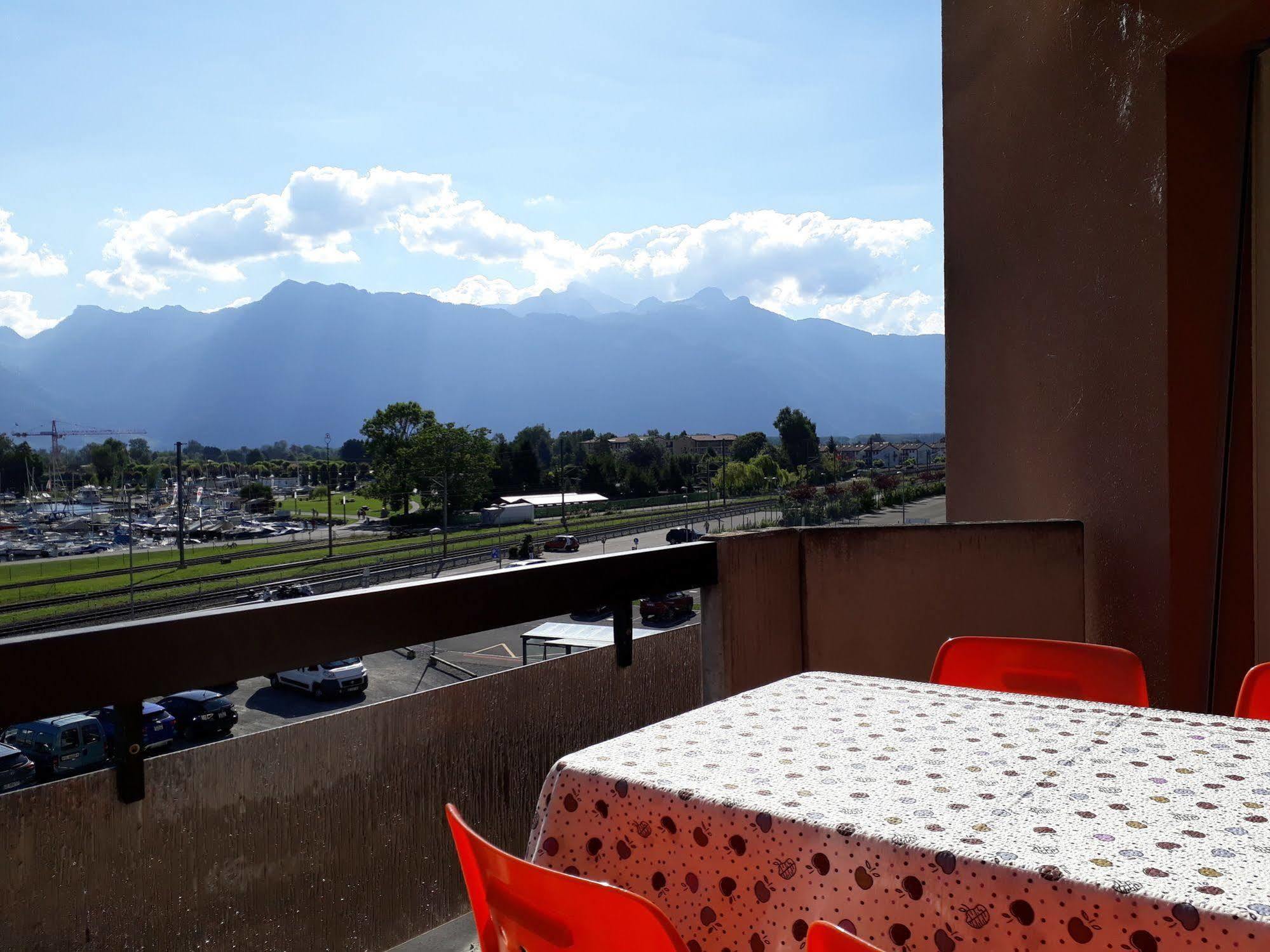 Le Lacustre 4Th Floor Port-Valais Экстерьер фото